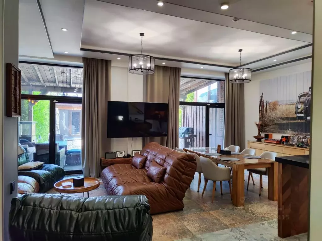 Таунхаус в Москва пос. Первомайское, ул. Староникольская, 1 (230 м) - Фото 0