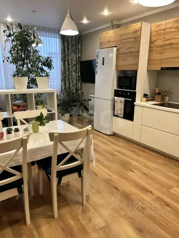 1-к кв. Тюменская область, Тюмень ул. Николая Зелинского, 5 (48.2 м) - Фото 1