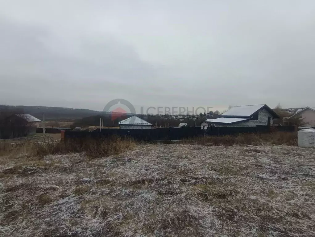 Участок в Московская область, Дмитровский городской округ, д. ... - Фото 0