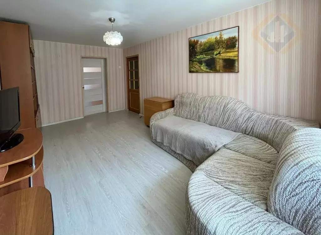 Квартира, 3 комнаты, 57 м - Фото 2