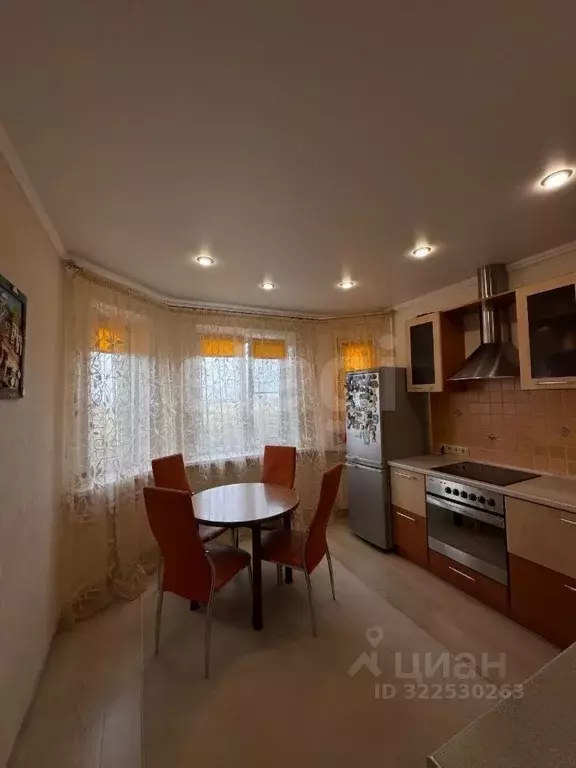 2-к кв. Курская область, Курск просп. Победы, 36 (58.0 м) - Фото 1