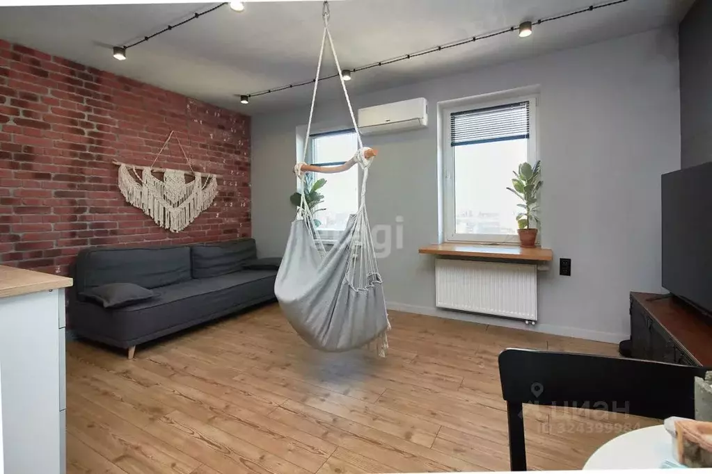 Студия Тюменская область, Тюмень ул. Республики, 204к5 (27.0 м) - Фото 1