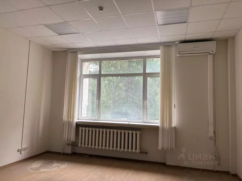 Офис в Кировская область, Киров ул. Владимирская, 99 (32 м) - Фото 1