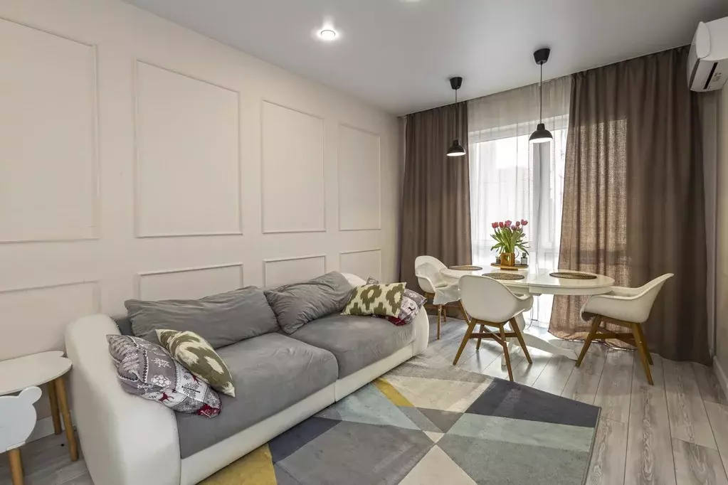 Продается 2-комнатная квартира - Фото 1