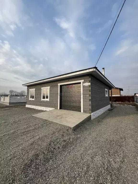 Дом в Хакасия, Абакан ул. Черемуховая, 14 (120 м) - Фото 1