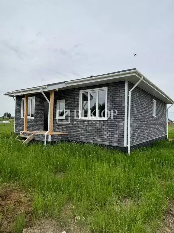 Дом в Ярославская область, Некрасовский муниципальный округ, д. ... - Фото 1