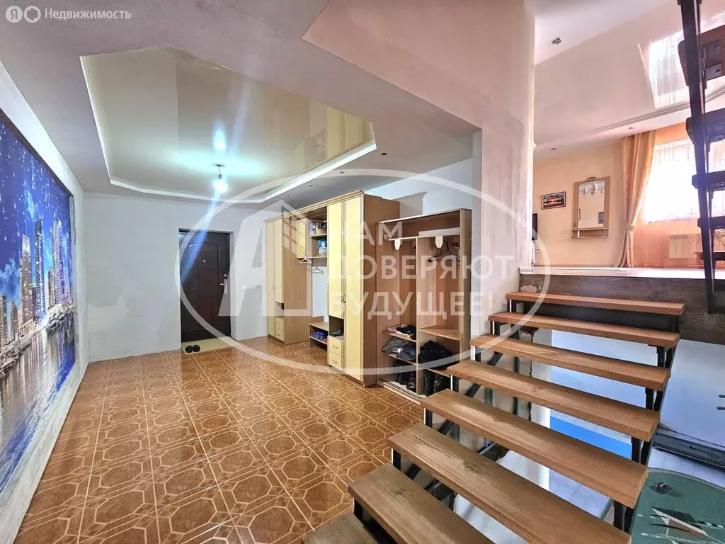 Дом в посёлок Новый, Парковая улица, 17 (290 м) - Фото 1