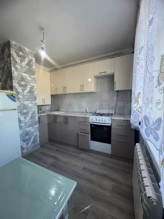 2-к. квартира, 50 м, 5/5 эт. - Фото 0