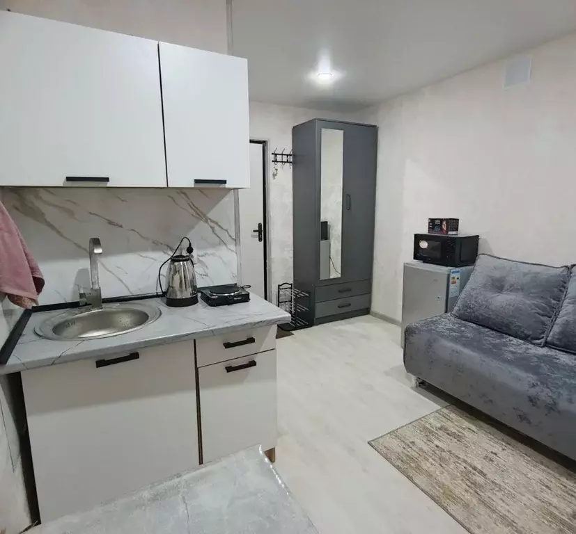 Комната Нижегородская область, Нижний Новгород ул. Дьяконова, 43А - Фото 1