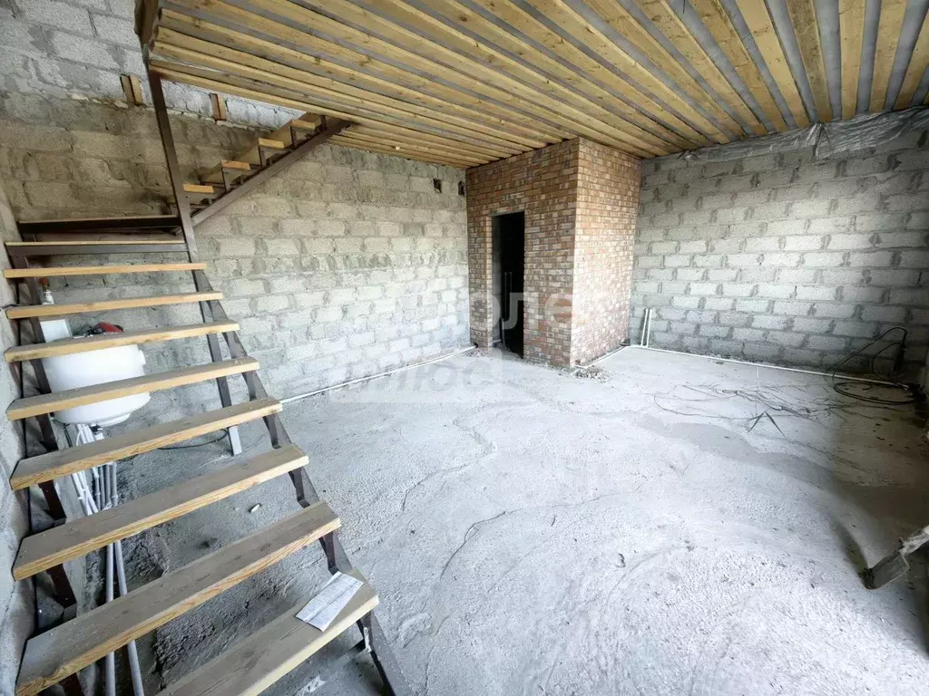 Таунхаус в Калмыкия, Элиста ул. Эрмелинская (68 м) - Фото 2