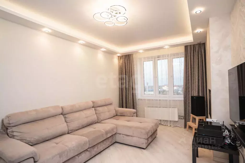 3-к кв. Тверская область, Тверь Оснабрюкская ул., 26 (91.6 м) - Фото 1