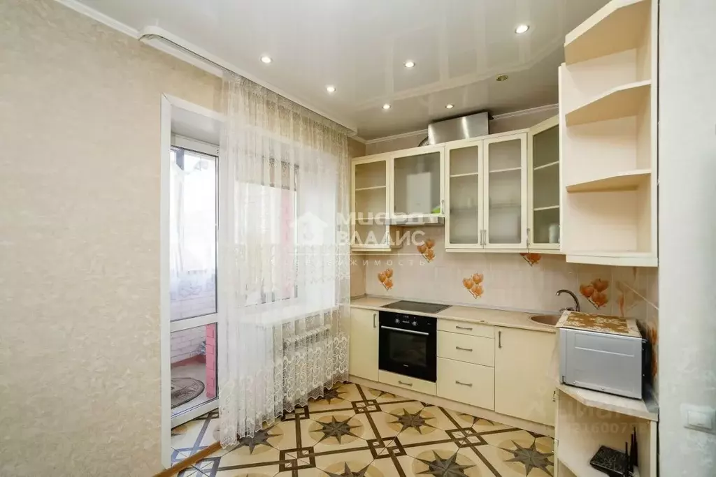 3-к кв. Омская область, Омск ул. Перелета, 29 (65.9 м) - Фото 1