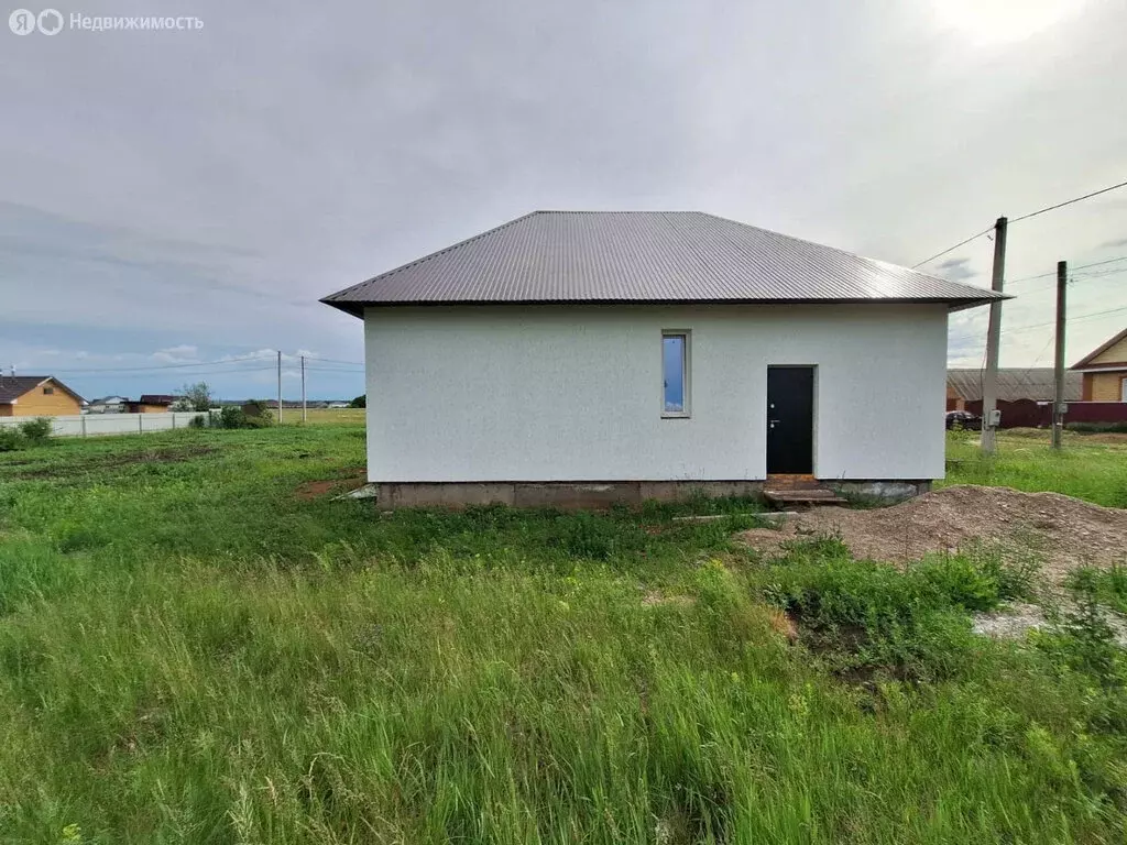Дом в Туймазы, микрорайон Агиртамак, Малиновая улица (100 м) - Фото 1