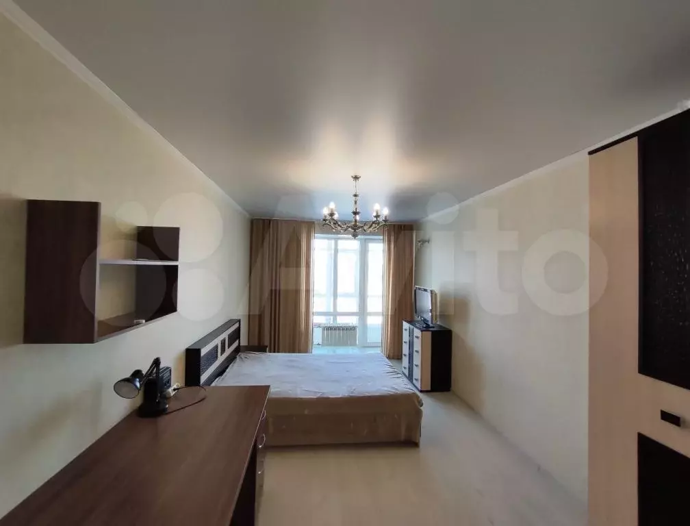 1-к. квартира, 46 м, 7/10 эт. - Фото 1