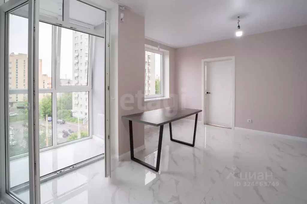 2-к кв. Калининградская область, Калининград Батальная ул., 65А (60.2 ... - Фото 1