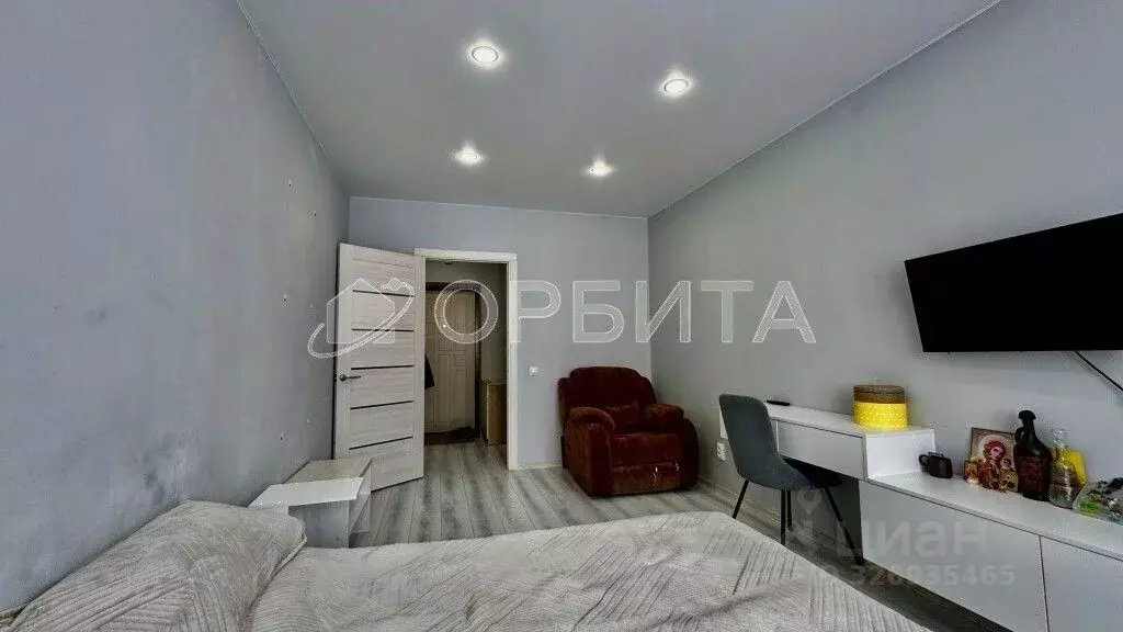 1-к кв. Тюменская область, Тюмень ул. Заполярная, 11 (38.1 м) - Фото 1