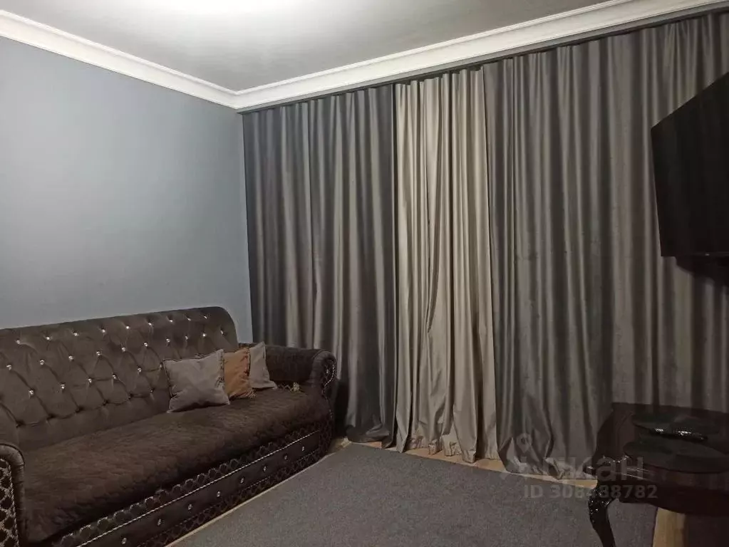 Дом в Кабардино-Балкария, Нальчик Кабардинская ул., 166 (95 м) - Фото 1