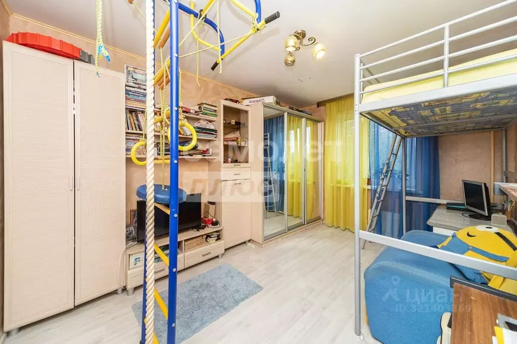 3-к кв. Пермский край, Пермь ул. Звонарева, 3 (58.1 м) - Фото 1