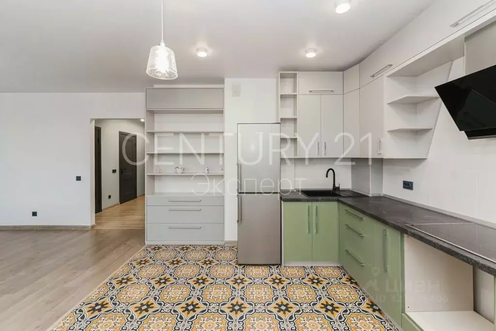 2-к кв. Калининградская область, Калининград Флотская ул., 9 (64.6 м) - Фото 2