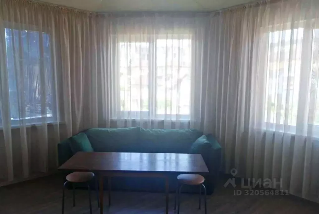 2-к кв. Краснодарский край, Сочи Молодогвардейская ул., 2/73 (43.0 м) - Фото 2