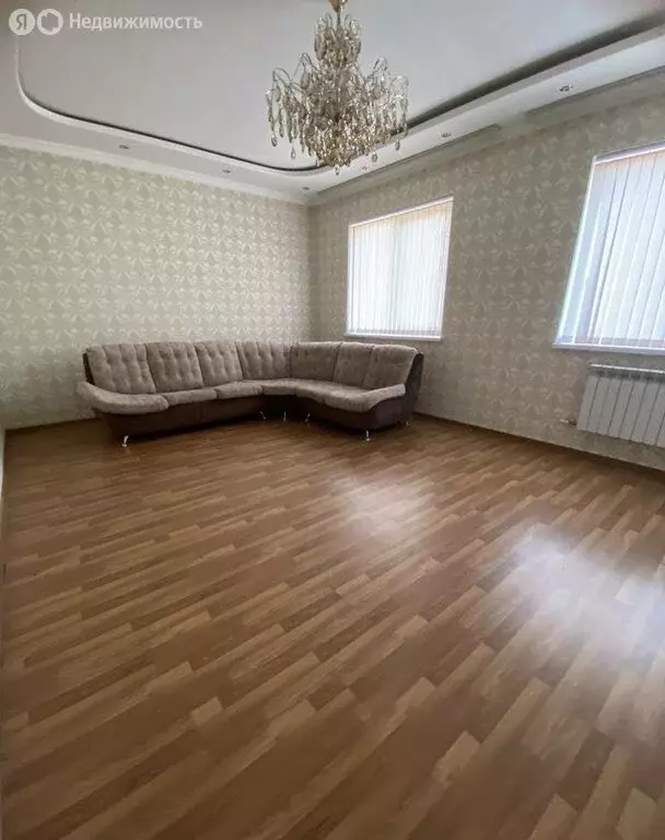 Дом в Курганинск, Зелёная улица (160 м) - Фото 0
