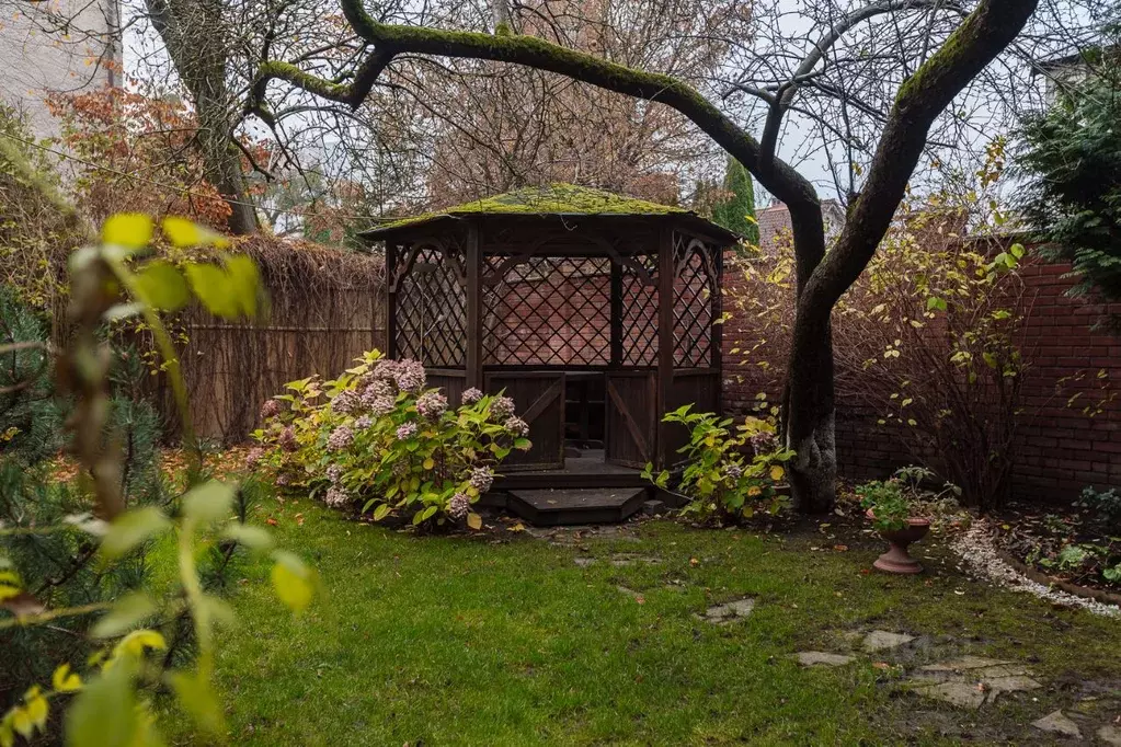 4-к кв. Калининградская область, Калининград ул. Тургенева, 25 (153.0 ... - Фото 1