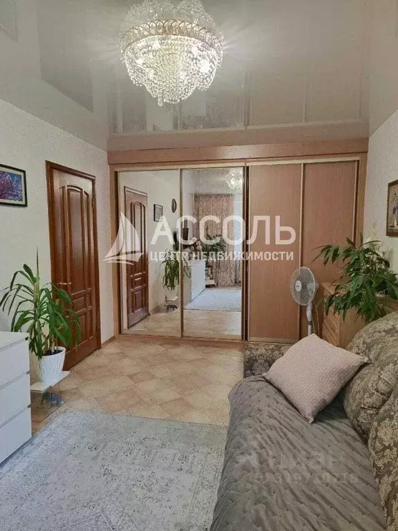 1-к кв. Омская область, Омск просп. Космический, 20к1 (33.7 м) - Фото 1