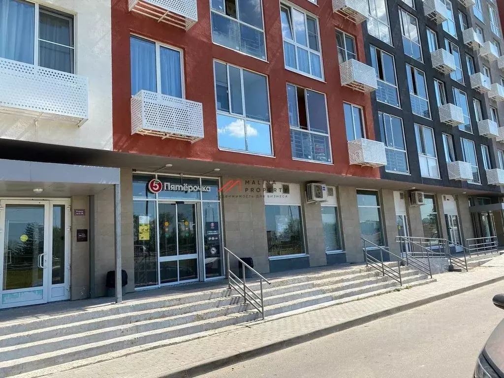 Торговая площадь в Москва ул. Медовая Долина, 2 (371 м) - Фото 1