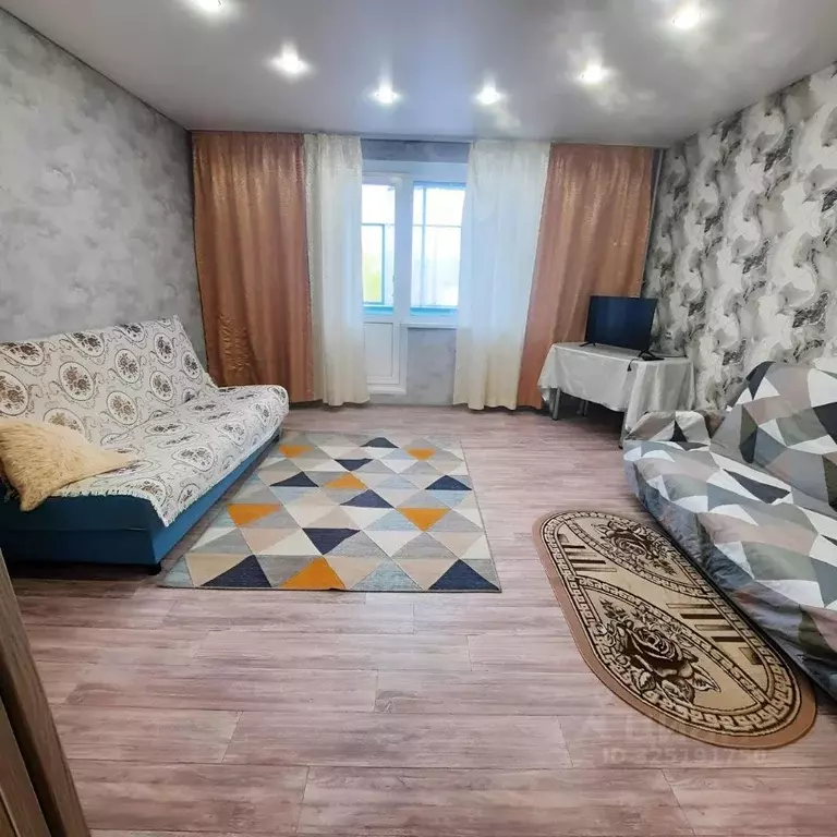 2-к кв. Челябинская область, Миасс ул. Нахимова, 5 (58.0 м) - Фото 1