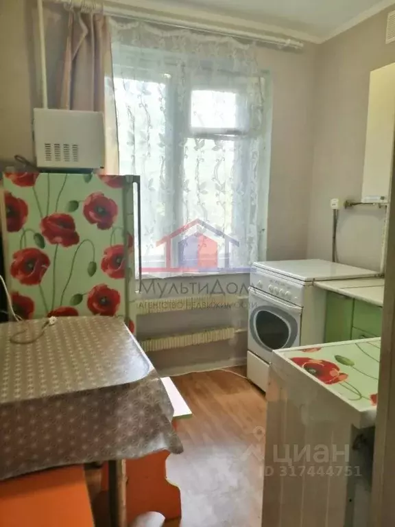 2-к кв. Белгородская область, Старый Оскол Интернациональный мкр, 48 ... - Фото 0