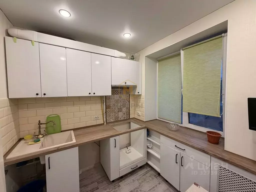 3-к кв. Белгородская область, Шебекино ул. Свободы, 48 (58.0 м) - Фото 2