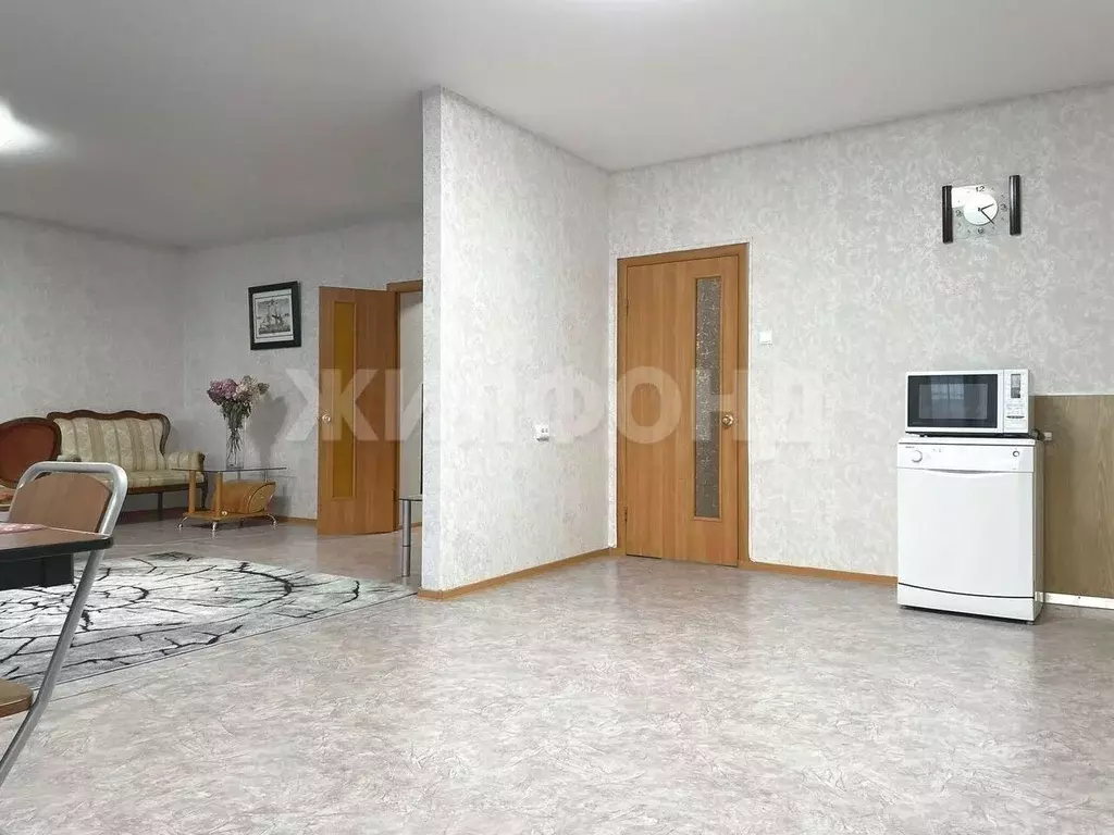 3-к кв. Новосибирская область, Новосибирск Советская ул., 19 (126.0 м) - Фото 1