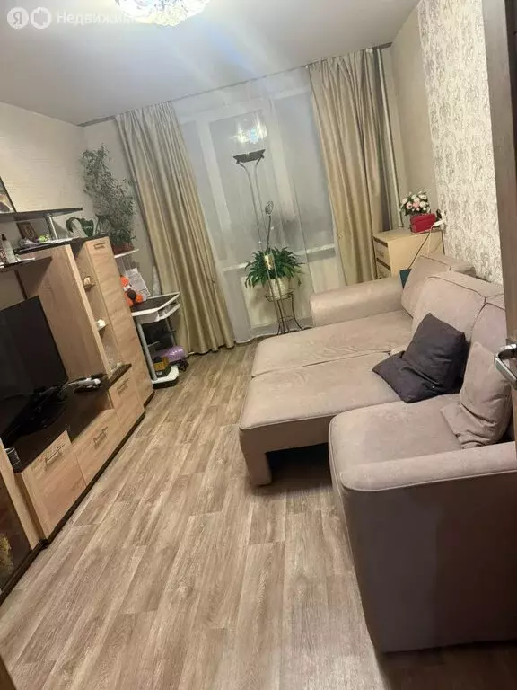 3-комнатная квартира: Санкт-Петербург, Искровский проспект, 26 (65.2 ... - Фото 1