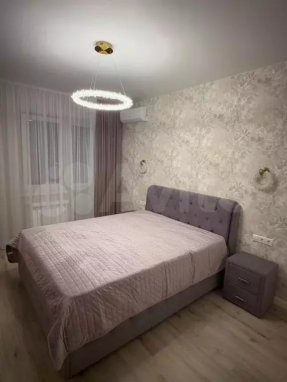 1-к. квартира, 45 м, 4/25 эт. - Фото 1