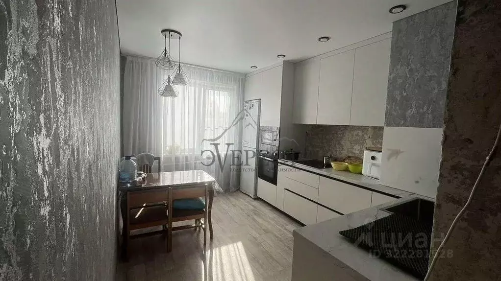 3-к кв. Белгородская область, Старый Оскол Олимпийский мкр, 20А (64.0 ... - Фото 1