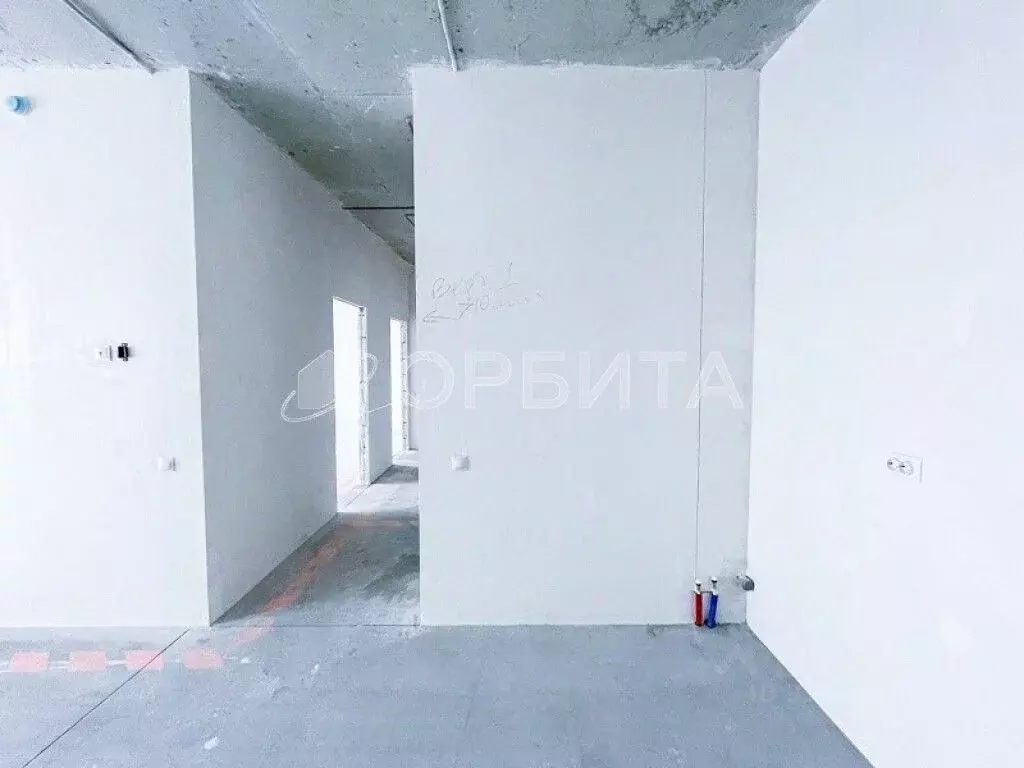 2-к кв. Тюменская область, Тюмень Харьковская ул., 72Б (60.5 м) - Фото 1