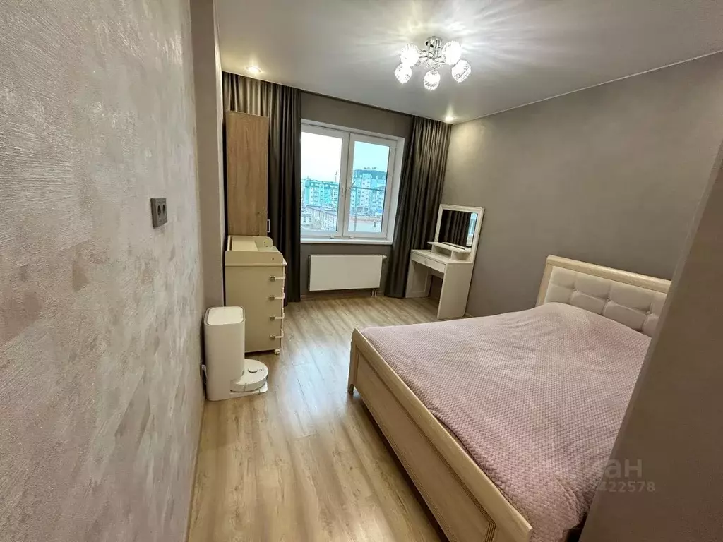 2-к кв. Свердловская область, Екатеринбург ул. Калинина, 59 (58.0 м) - Фото 0