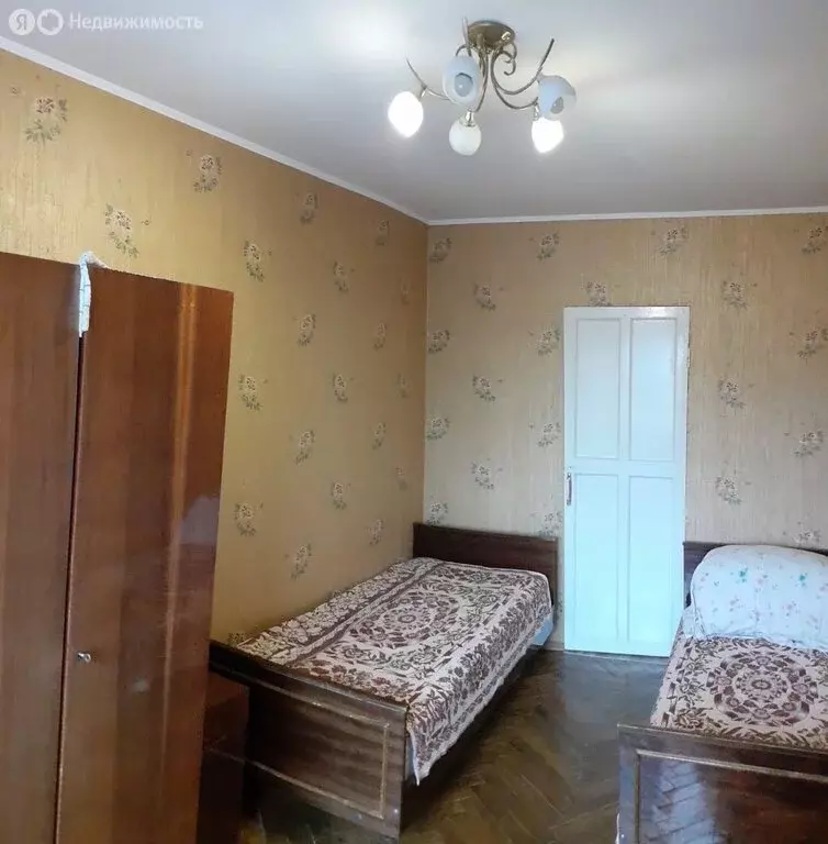 2-комнатная квартира: посёлок Малиновка, улица 60 лет Октября, 6 (42.6 ... - Фото 1