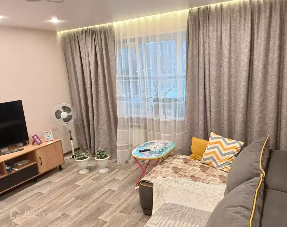 Продаётся 2-к квартира, 65 м - Фото 0