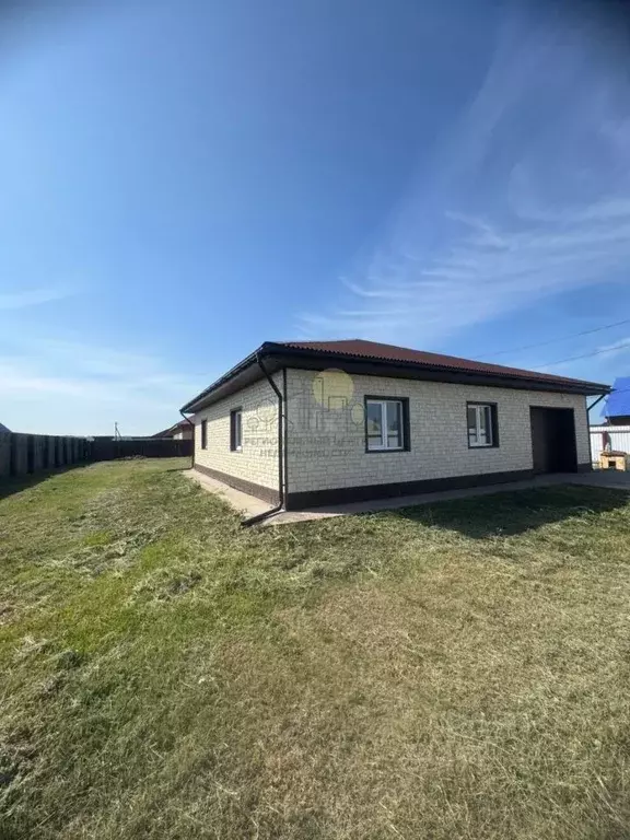 Дом в Иркутская область, Иркутский муниципальный округ, с. Хомутово ... - Фото 1