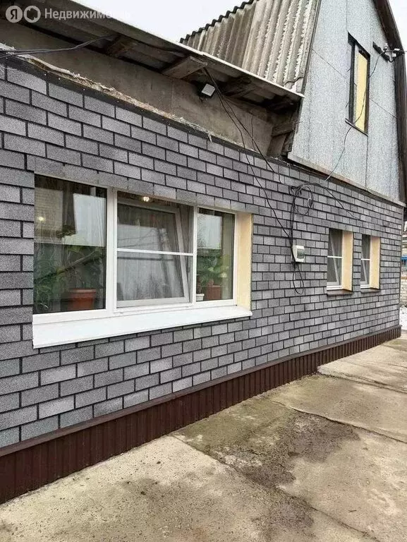 Дом в Старый Оскол, Центральная улица (83 м) - Фото 1