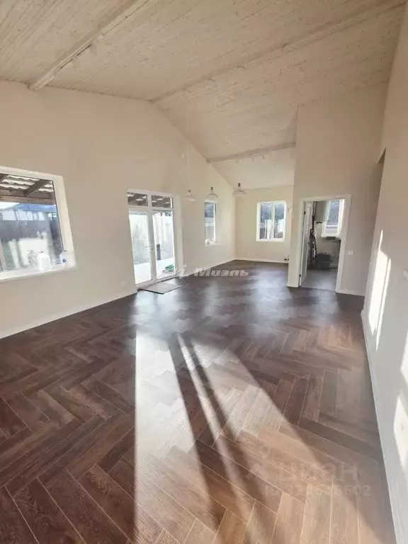 Дом в Крым, Симферопольский район, с. Доброе ул. Сливовая (130 м) - Фото 1