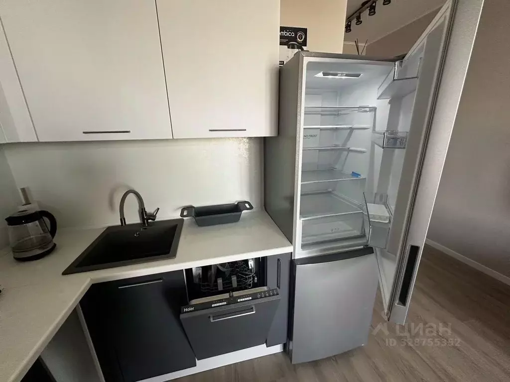 Студия Московская область, Красногорск ул. Тенистых Аллей, 3к1 (28.0 ... - Фото 1