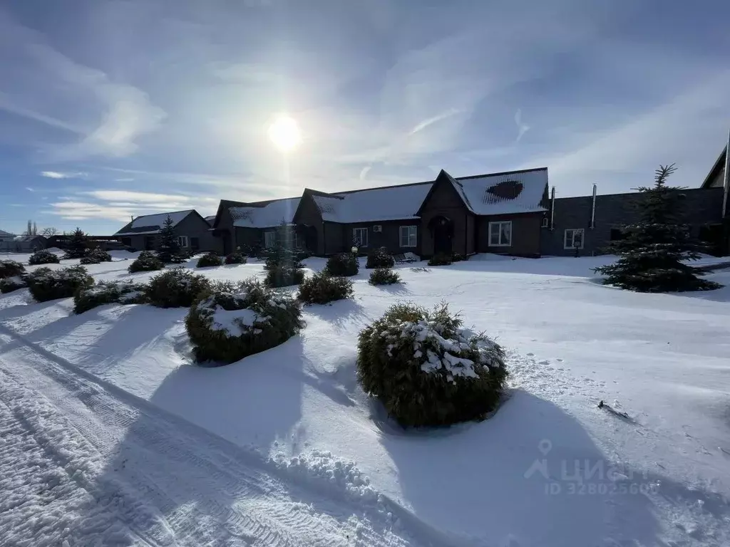 Дом в Курская область, Горшеченский район, Куньевский сельсовет, с. ... - Фото 2