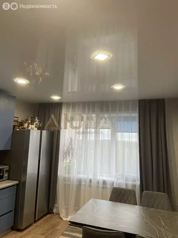 3-комнатная квартира: Кострома, улица Олега Юрасова, 1 (98 м) - Фото 1