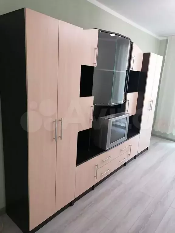2-к. квартира, 64 м, 1/9 эт. - Фото 0