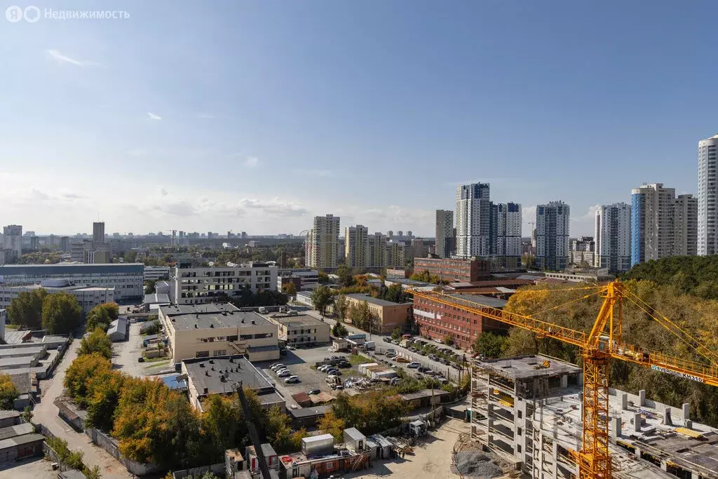 2-комнатная квартира: Екатеринбург, Черкасская улица, 5к2 (55.56 м) - Фото 1