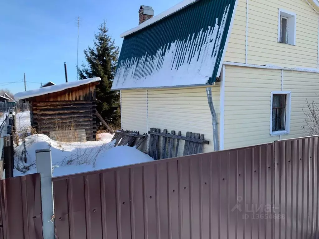 Дом в Иркутская область, Ангарский городской округ, с. Савватеевка  ... - Фото 1