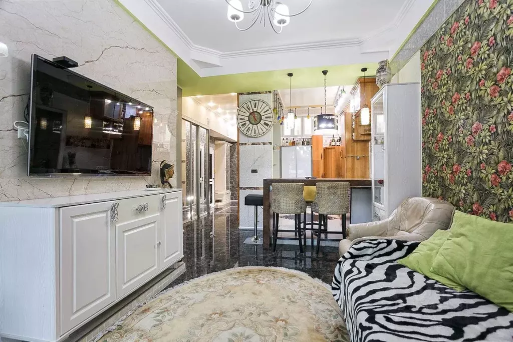 2-к кв. Крым, Ялта ул. Свердлова, 13/2 (74.0 м) - Фото 1