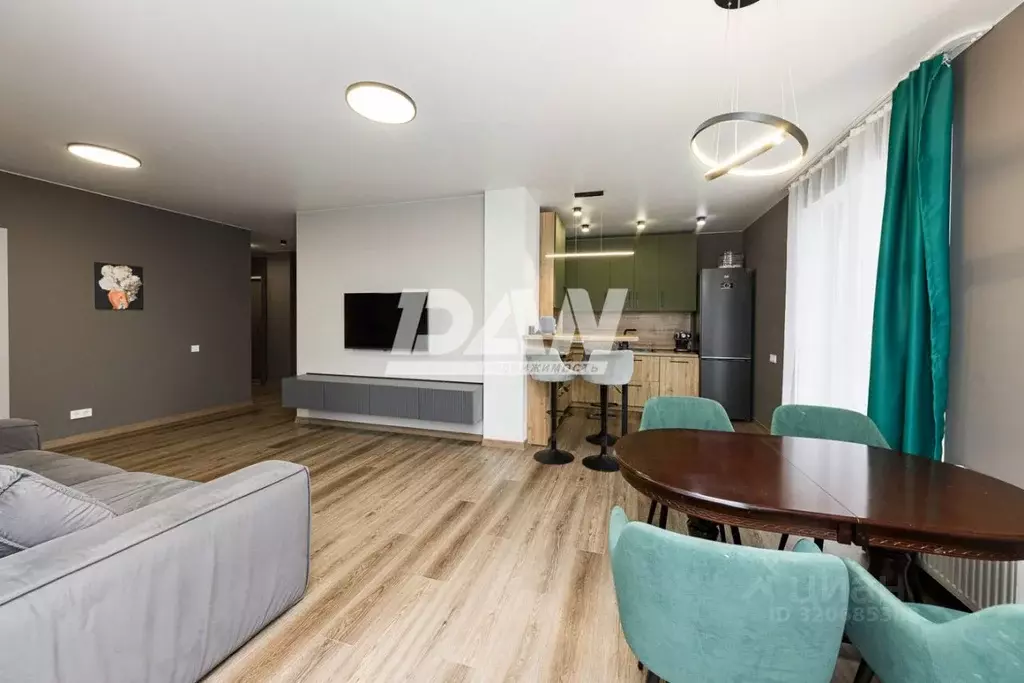 3-к кв. Челябинская область, Челябинск ул. Энгельса, 4 (90.6 м) - Фото 1